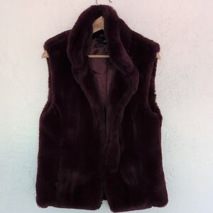 Forever 21 Faux Fur Vest - Rich Burgundy